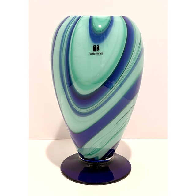Carlo Moretti Murano Art Glass Vase Aqua Teal Cobalt Swirl Signed Labeled For Sale - Image 9 of 9