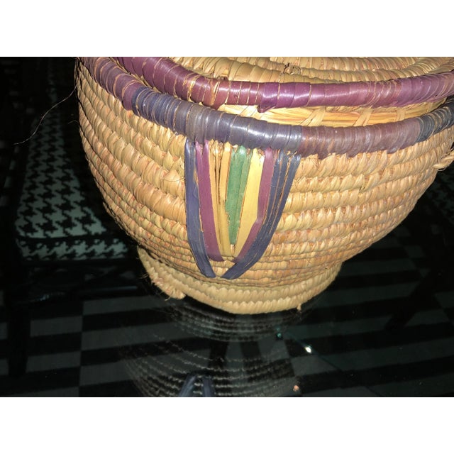 Modern African Woven Grass Basket W/ Lid & Handle For Sale - Image 3 of 12