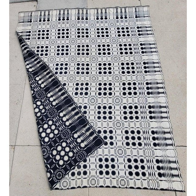 Folk Art Early 19Thc Woven Double Weave Coverlet in Indigo & White For Sale - Image 3 of 11