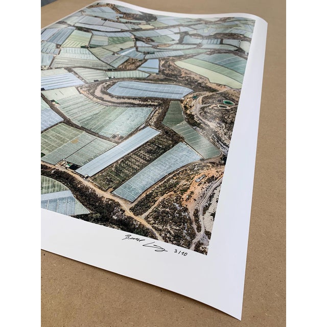 "AV_MarPlastico_003" Contemporary Limited Edition Fine Art Photograph Print by Bernhard Lang For Sale - Image 6 of 9