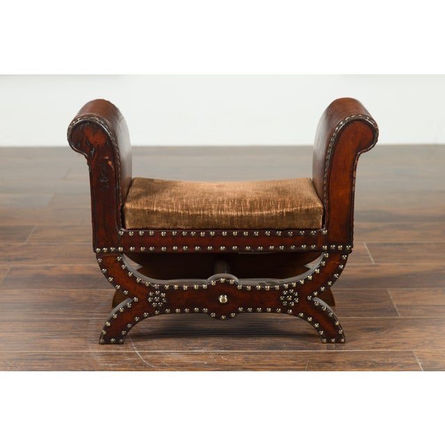 Petite English 1920s X-Form Leather Stool with Out-Scrolling Arms and Nailheads For Sale In Atlanta - Image 6 of 11