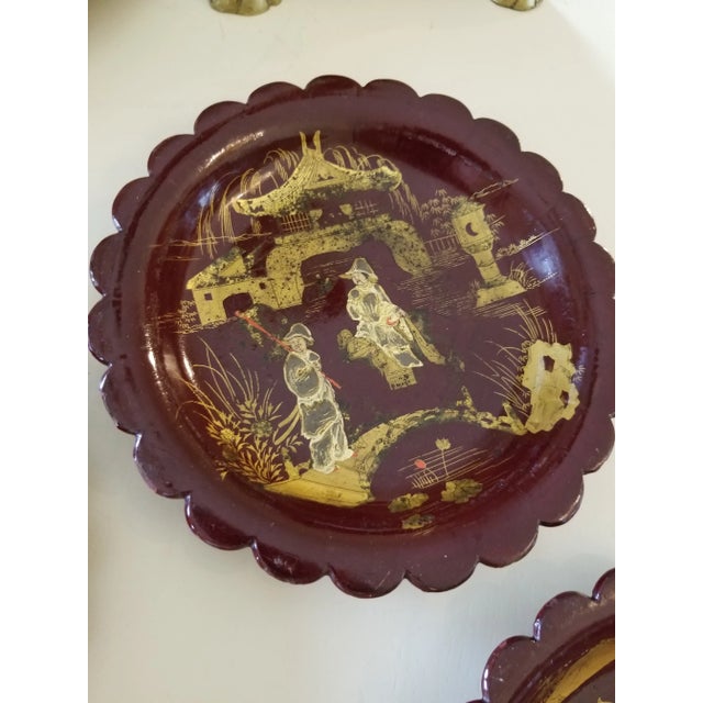 Late 19th Century Set of Four Antique English Chinoiserie Papier Mache Plates For Sale - Image 5 of 9