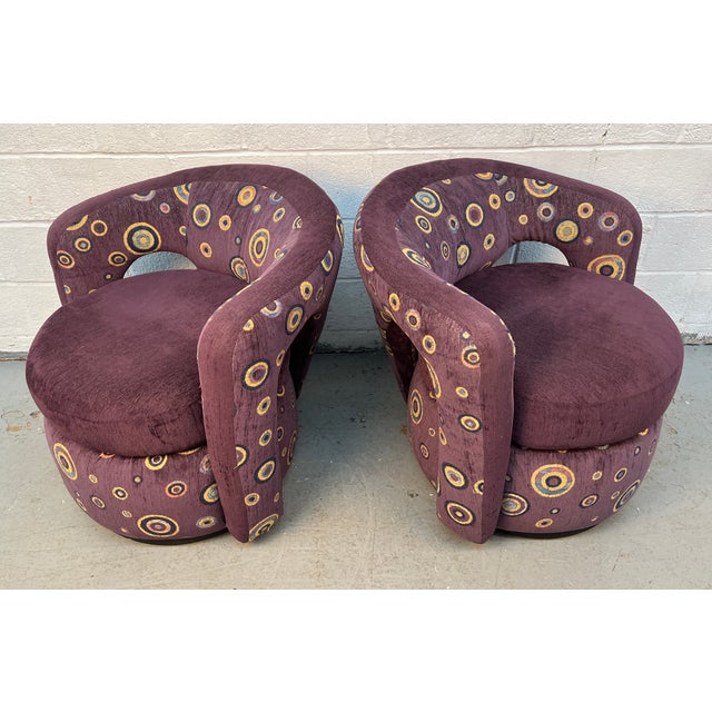 Late 20th Century Late 20th Century Unique Swiveling Lounge Chairs by Weiman For Sale - Image 5 of 12