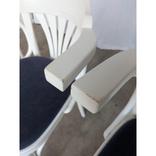 1970s Vintage White Bentwood Dining Chairs with Blue Fabric Seats, 1970s, Set of 4 For Sale - Image 5 of 18