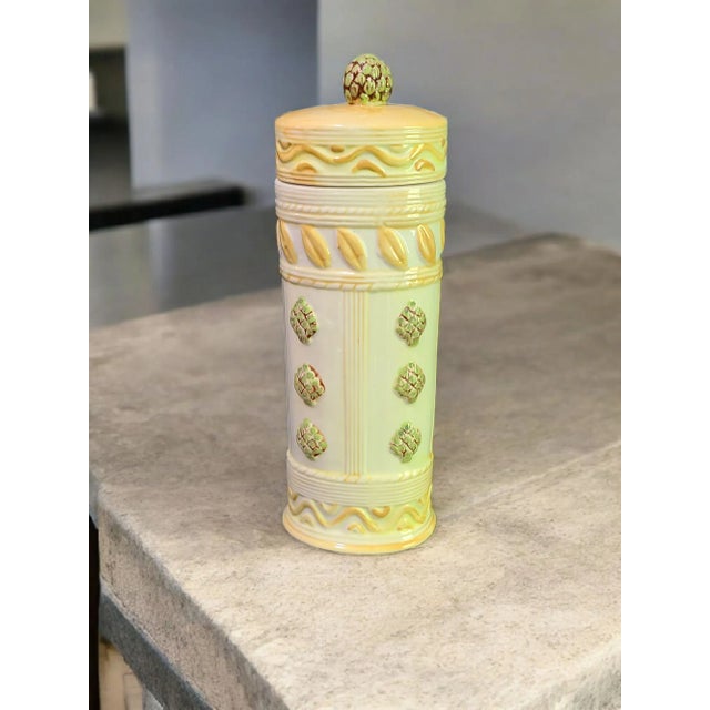This Vintage Italian Majolica Ceramic Oval Pasta Storage Canister with an Artichoke Top is a charming and unique addition...