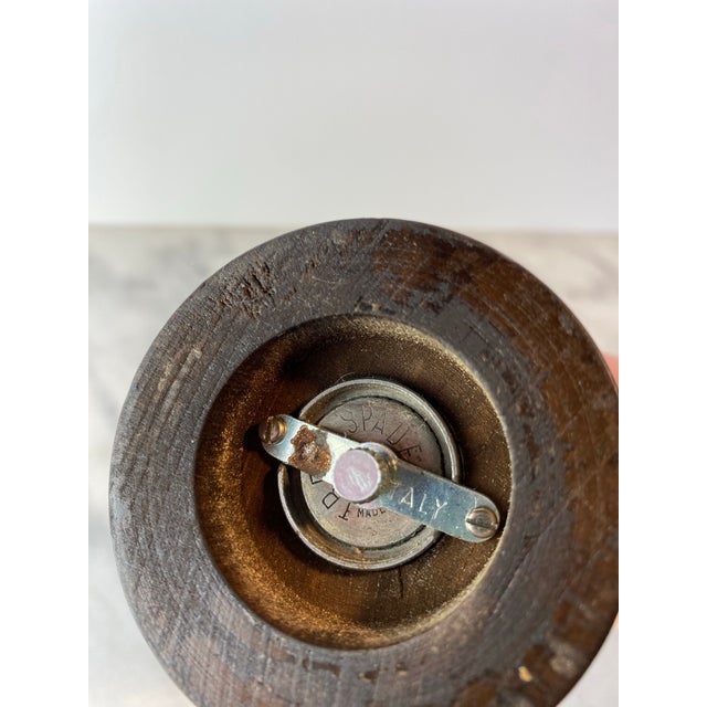 Mid 20th Century Mid 20th Century Mid-Century Modern Tre Spade Italian Salt Shaker & Pepper Grinder For Sale - Image 5 of 8