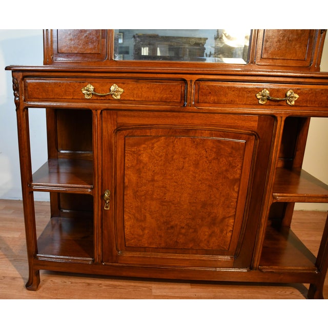 1900s Antique French Walnut & Burl Walnut Server / Buffet / Sideboard With Mirror For Sale - Image 9 of 18