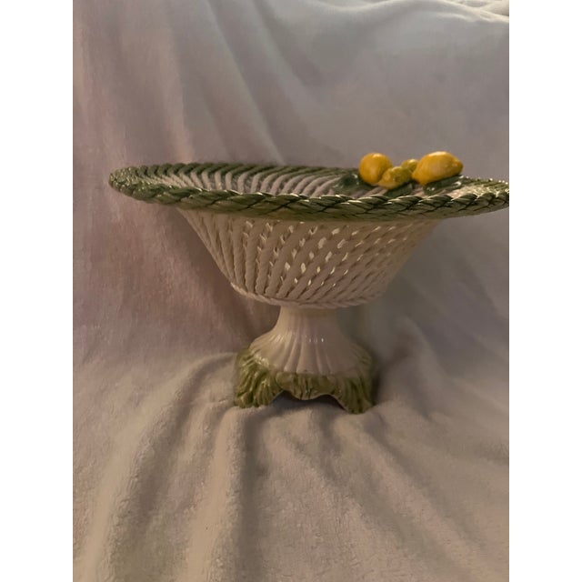 1990s Lanzarin Ceramiche Italian Hand-Painted Ceramic Basket With Lemons and Pedestal For Sale - Image 9 of 15