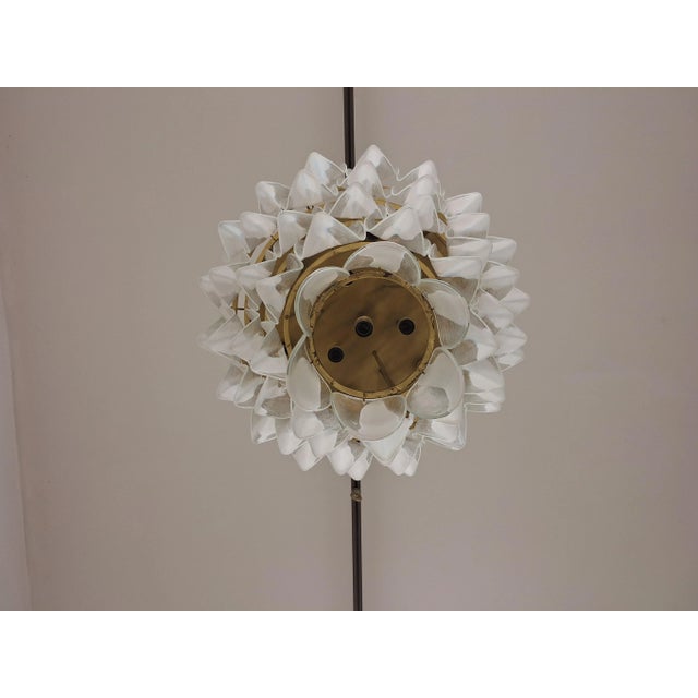 Mid-Century Modern Large Chandelier in Brass with Transparent Tongues and Murrina Lattices from La Murrina, 1970s For Sale - Image 3 of 7