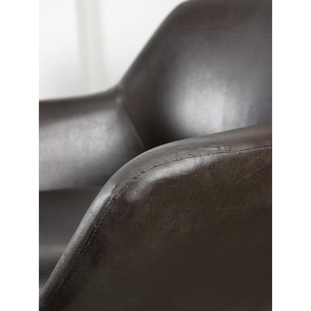 Mid-Century Chocolate Brown Leather Swivel Chair For Sale - Image 18 of 18