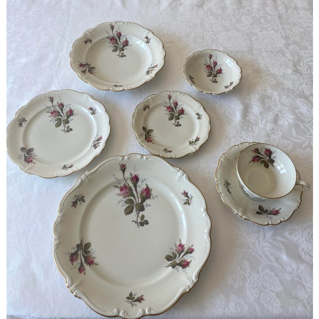 Mid 20th Century Vintage Exquisitely Stunning Rosenthal Moss Rose Pompadour Made in Germany 96 Pieces. There are 13...