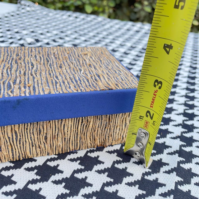 Mid Century Gold and Blue Napkin Rings and Box- 8 Pieces For Sale - Image 12 of 13