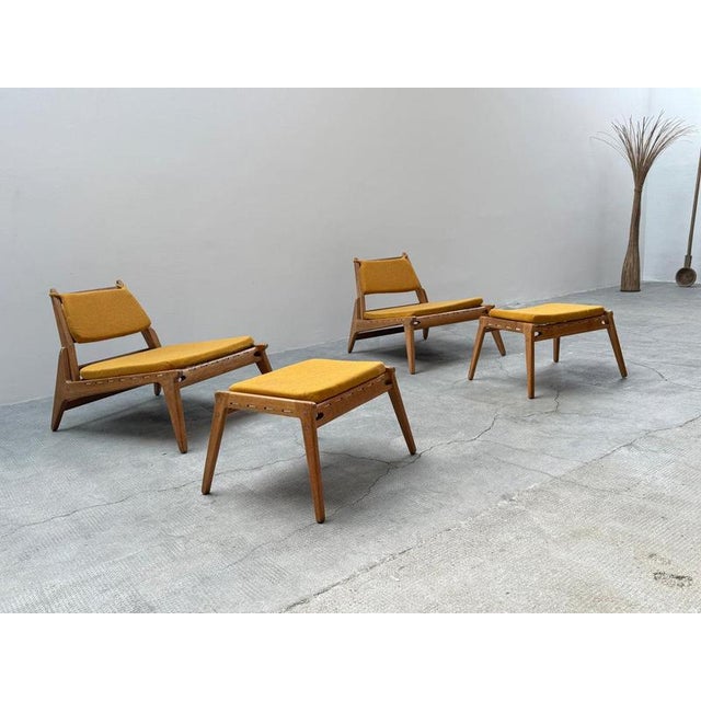 Wood Hunting Lounge Chairs with Ottomans in Oak by Heinz Heger for PGH Annaberg Buchholz, 1960s, Set of 4 For Sale - Image 7 of 10
