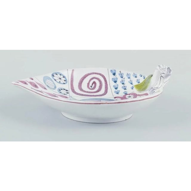 Stig Lindberg Bowl with Leaf-Shaped Handle in Earthenware by Stig Lindberg for Gustavsberg Studio, 1940s For Sale - Image 4 of 8