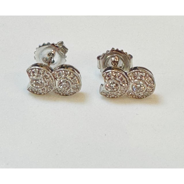 1 Carat, Cluster Stud Earrings 14 Karat White Gold Post Back, Great Value For Sale In New York - Image 6 of 18