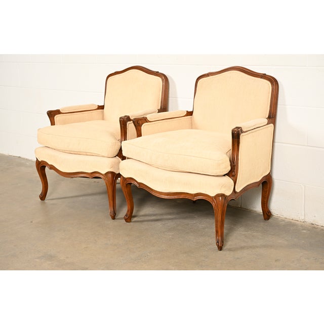 Baker Furniture French Provincial Louis XV Carved Fruitwood Bergère Chairs, Pair For Sale - Image 14 of 14