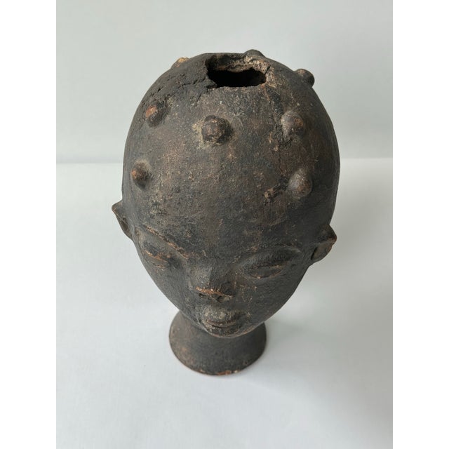 19th Century Akan Terracotta Head For Sale - Image 4 of 12