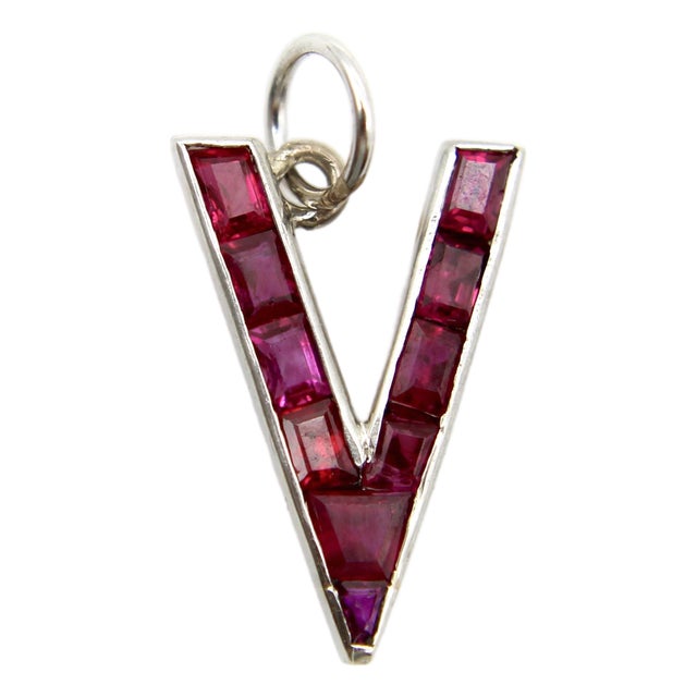1940s Retro Platinum World War II v for Victory Ruby Pendant Charm For Sale
