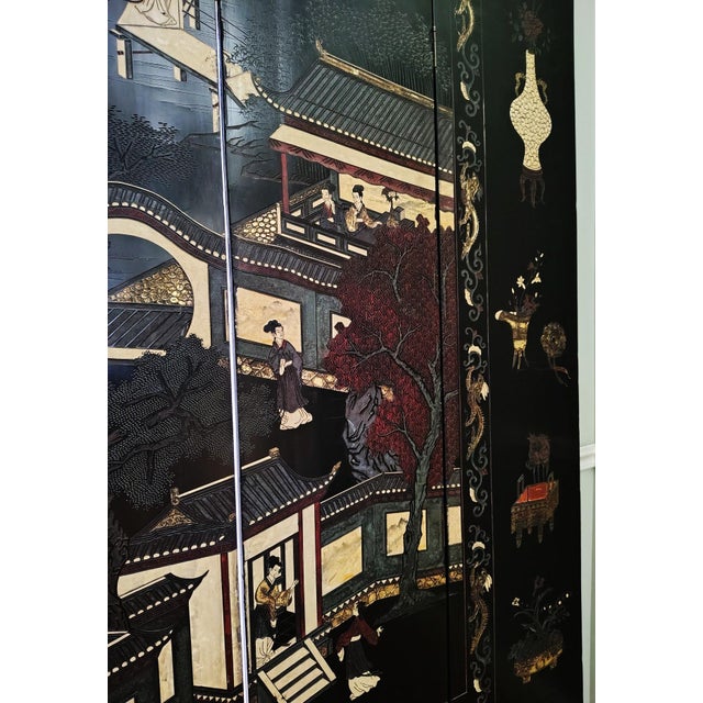 Grand Chinese Export Eight Panel Lacquered Coromandel For Sale - Image 11 of 17