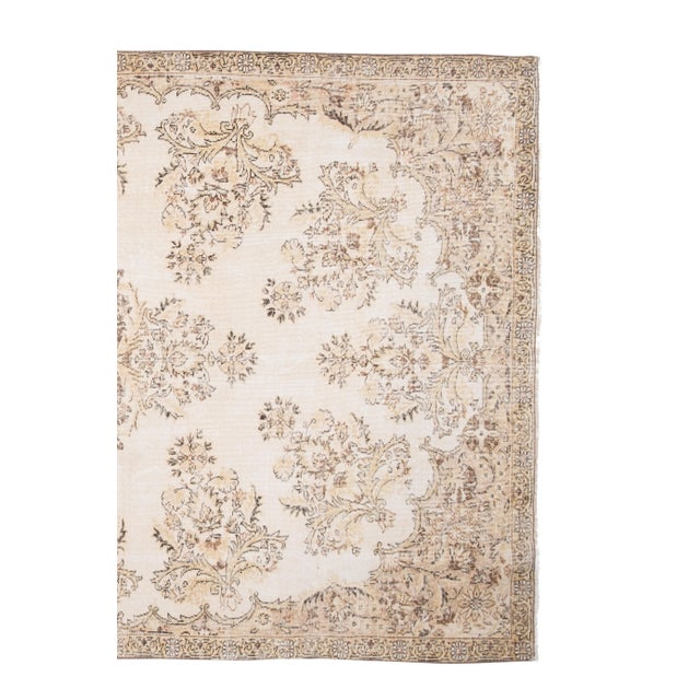 Vintage Oversize Turkish Oushak Rug With Soft Color 6'11" X 10'6" For Sale In Philadelphia - Image 6 of 12