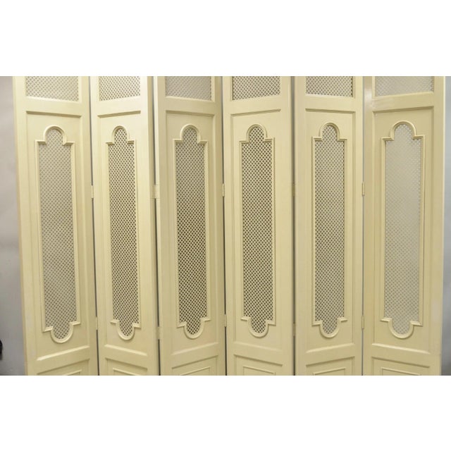 Late 20th Century Vintage LRG Hollywood Regency 92" Tall 6 Panel Bone Lacquer Room Divider Screen For Sale - Image 5 of 18