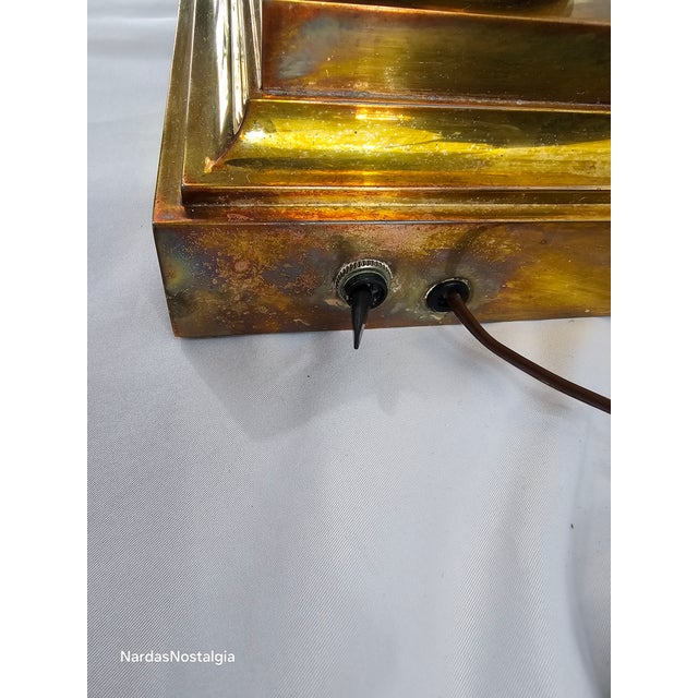 Brass Mid 20th Hollywood Regency Style Wood and Brass Table Lamp For Sale - Image 8 of 11