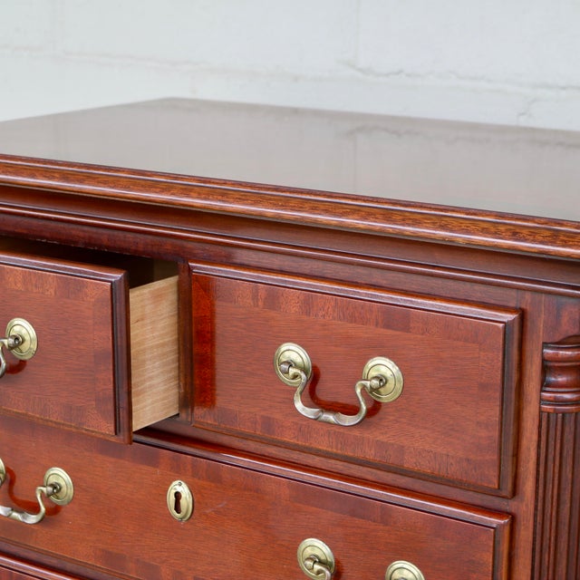 1990s Lexington Furniture Traditional Cherry Inlaid 4-Drawer Bachelor's Chest / Nightstand For Sale - Image 11 of 18