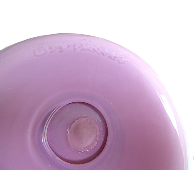 Delicate Memphis Era Pinkwater Glass Studio Blown Glass Bowl With Handle - New York 1988. For Sale - Image 10 of 11