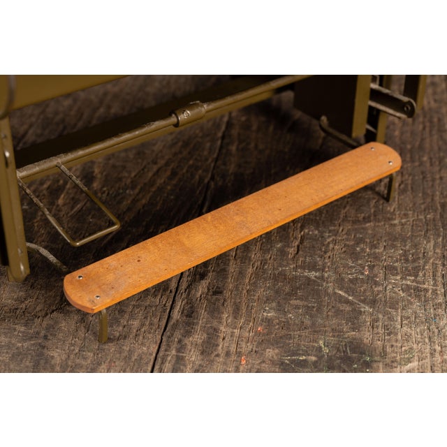 1950s Hamilton “Auto-Shift Table” Functional Salesman Sample For Sale - Image 10 of 13
