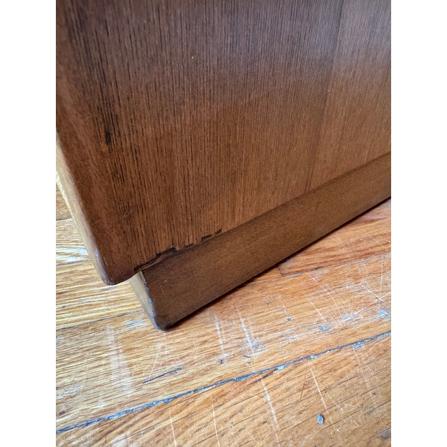 1940s Chest of Drawers by Edward Wormley for Drexel For Sale - Image 9 of 11