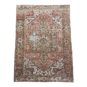 Vintage Faded Heriz Rug – Traditional Persian Design in Muted Red, Ivory & Brown