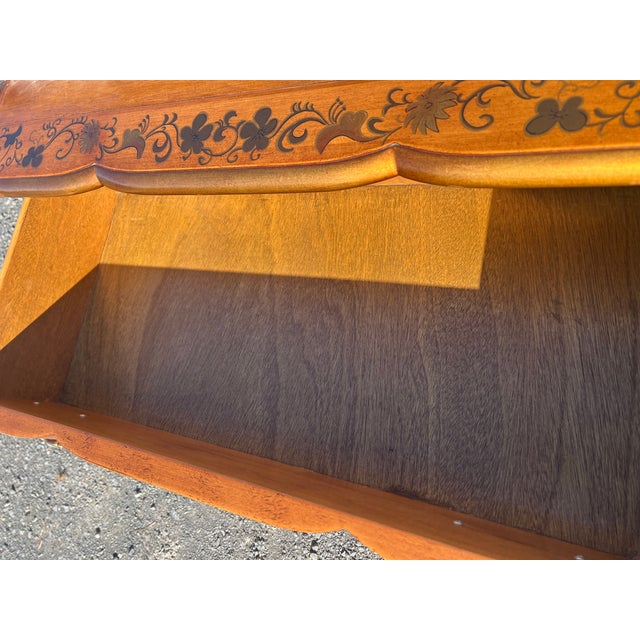 Vintage Hand-Painted Chinoiserie Serpentine Three-Drawer Chest For Sale - Image 16 of 17