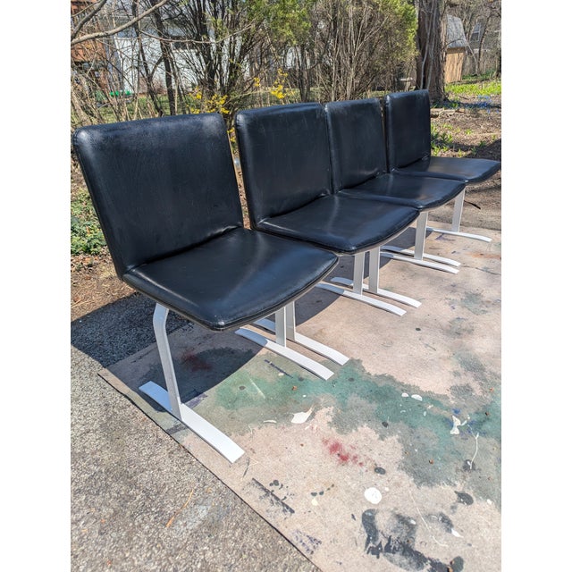 1970s Attributed to Giovanni Offredi for Saporiti Italia Dining Chairs Set of 4 For Sale - Image 9 of 9