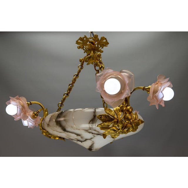 French Art Nouveau Chandelier with Alabaster Bowl & Pink Glass Shades, 1920 For Sale - Image 3 of 18