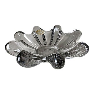 Vannes-Le-Châtel Cristalleries French Clear Crystal Centerpiece For Sale