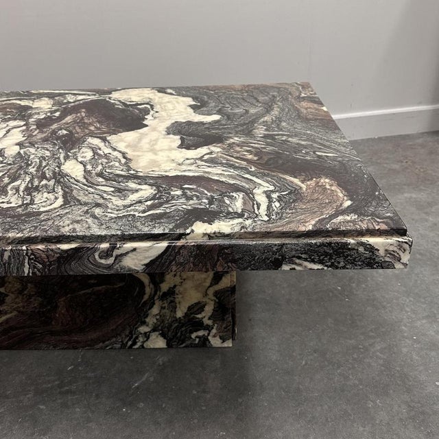 Contemporary Large Italian Cipollino Ondulato Marble Coffee Table, 1970s For Sale - Image 3 of 14