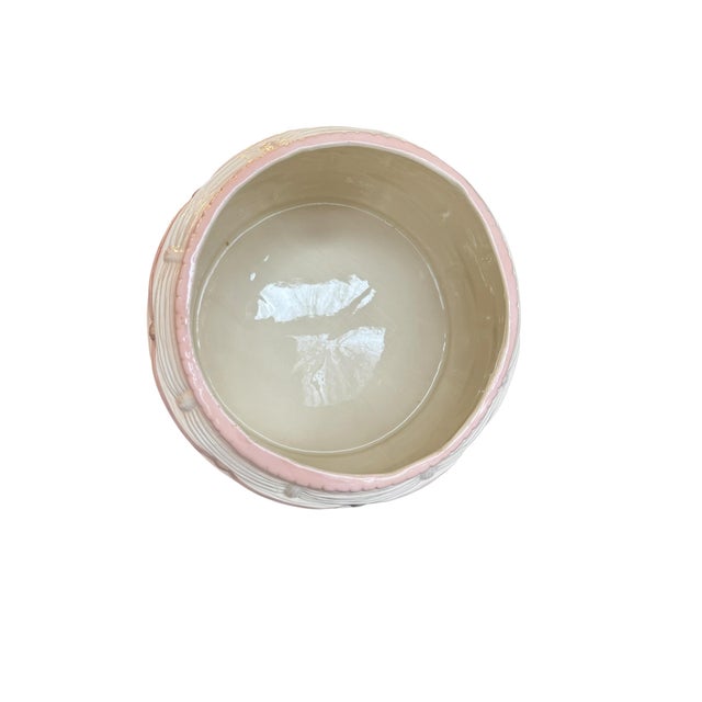 Mid-Century Modern Vintage Pink Basketweave Ceramic Pot Norwood 1988 For Sale - Image 3 of 8