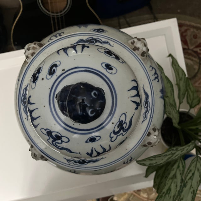 Large Blue & White Porcelain Dragon Temple Jar With Foo Dog Lid For Sale - Image 11 of 12