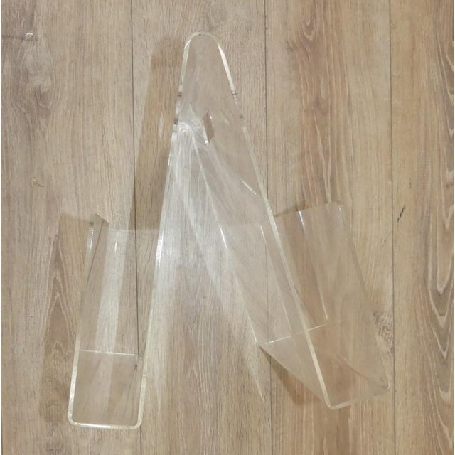 Vintage Magazine Rack in Acrylic Glass, 1980s For Sale - Image 11 of 11
