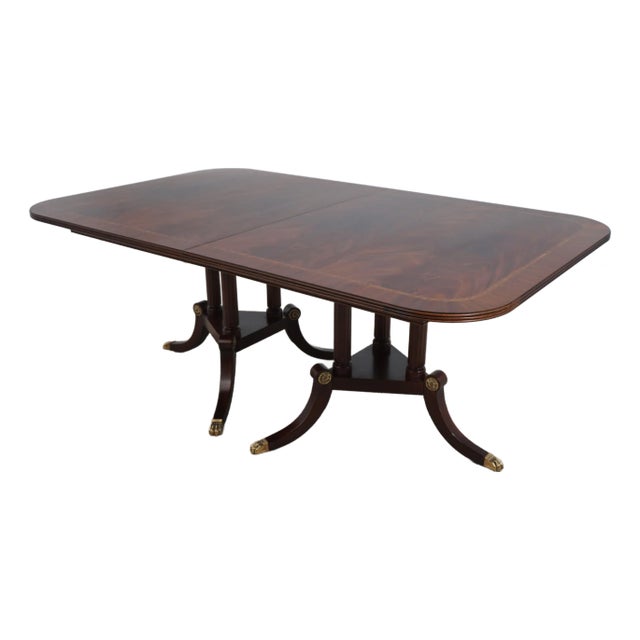 Henkel Harris Model 2276 Flame Mahogany Dining Room Table For Sale