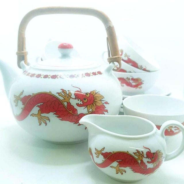 Bavarian porcelain dragon teapot by Seltmann Weiden. 15-piece porcelain tea set including a teapot, sugar bowl, milk jug,...