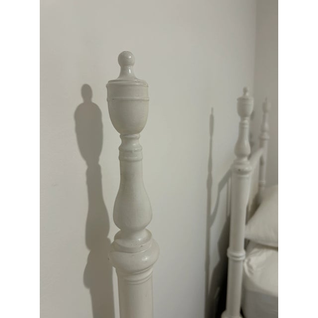 1900s Set of 2 Vintage Painted Iron Beds For Sale - Image 6 of 10