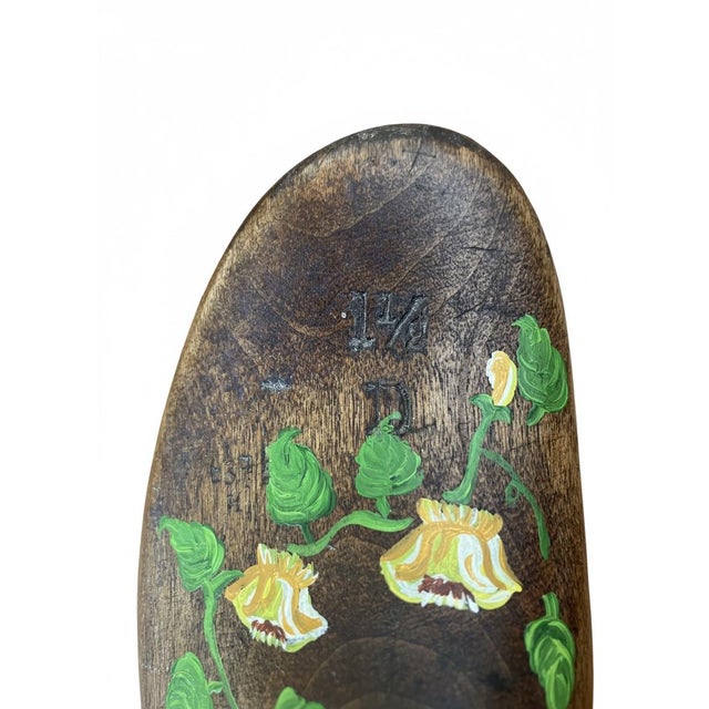 Vintage Nunn Bush Wooden Folk Art Decorated Shoe Form For Sale - Image 13 of 17