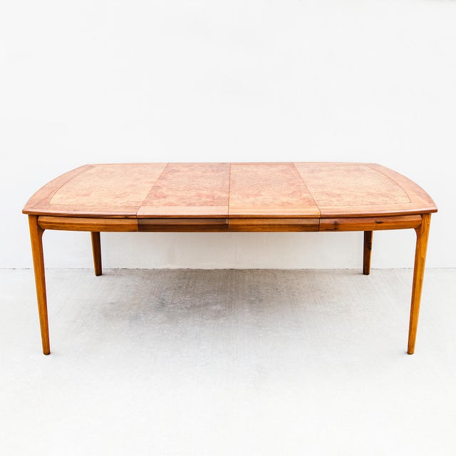 Vintage Mid Century Modern Walnut & Burl Extension Dining Table by Cal Mode For Sale In Los Angeles - Image 6 of 15
