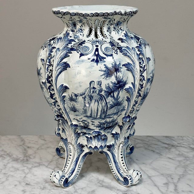 Beaux-Arts 18th Century Hand-Painted Delft Jardinière, Signed LVD For Sale - Image 3 of 18
