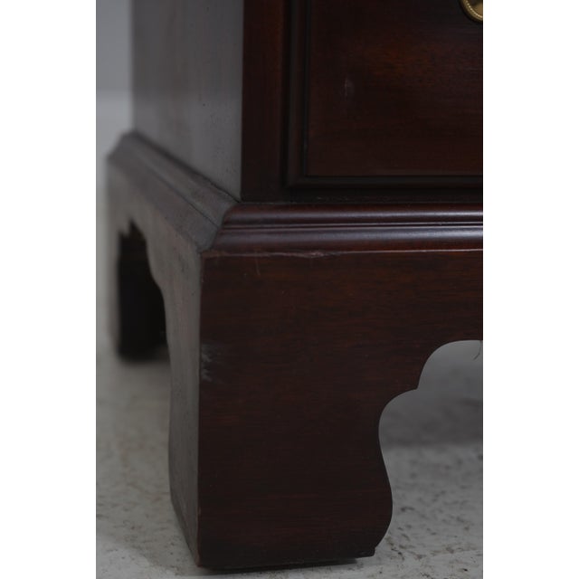 Pair of Henkel Harris Model 117 Mahogany Chest Nightstands For Sale - Image 10 of 18