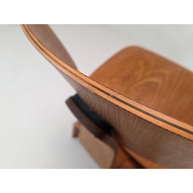 1940s LCW Lounge Chair by Charles and Ray Eames for Evans, 1940s For Sale - Image 5 of 17