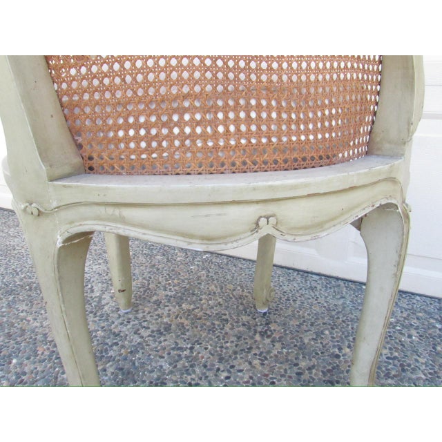 Antique French Louis XV Style Painted Corner Chair For Sale - Image 17 of 18