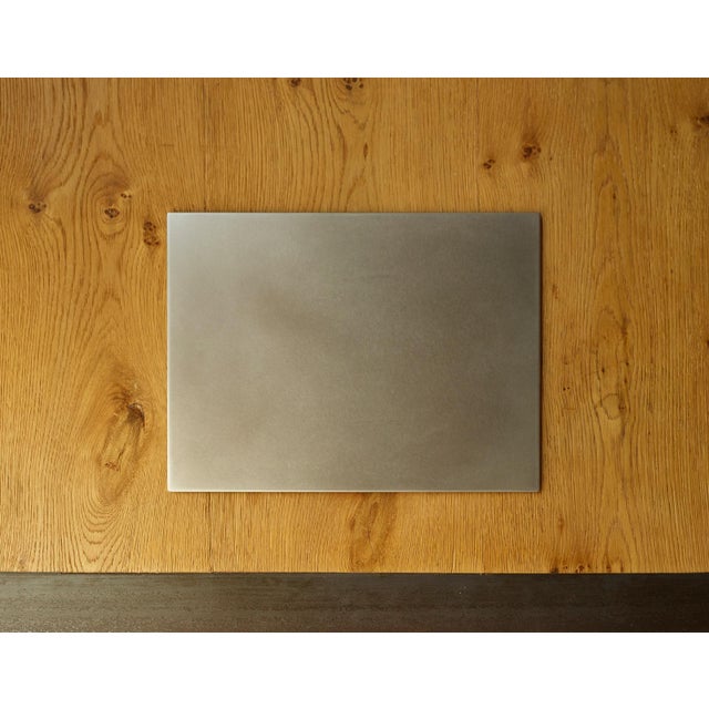 The Opis tableware set is a charming combination of elegance and functionality, designed to enhance any special occasion....