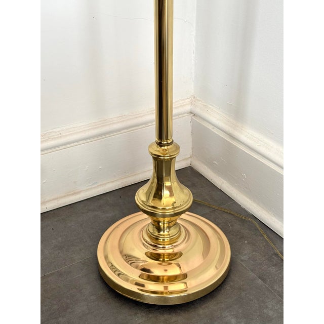 Metal 1990s Hollywood Regency Adjustable Swing Arm Brass Floor Lamp For Sale - Image 7 of 10